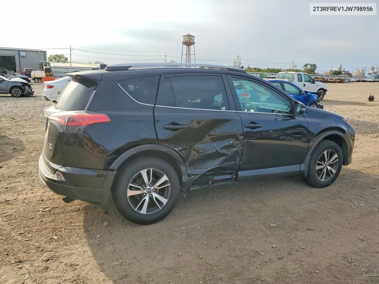 2018 TOYOTA RAV 4 VIN 2T3RFREV1JW798956 — фото 3