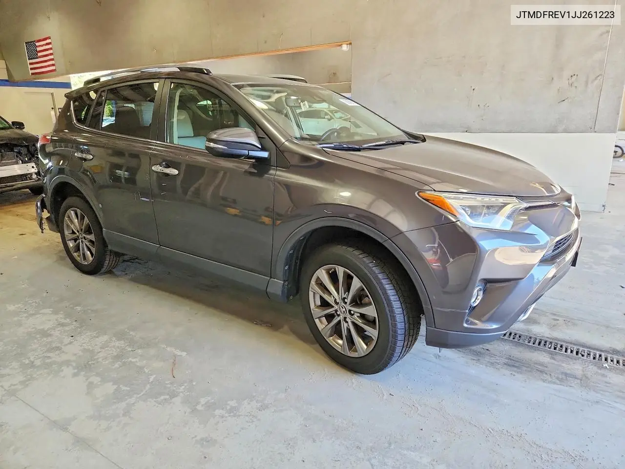2018 TOYOTA RAV 4 VIN JTMDFREV1JJ261223 — фото 4