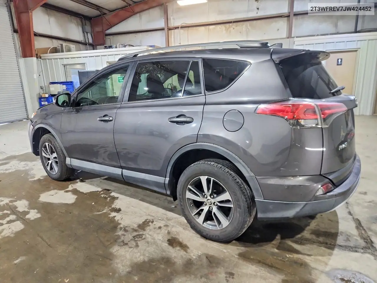 2018 TOYOTA RAV 4 VIN 2T3WFREV7JW424452 — фото 2