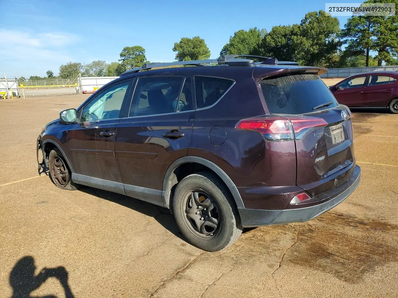 2018 TOYOTA RAV 4 VIN 2T3ZFREV6JW492903 — фото 2