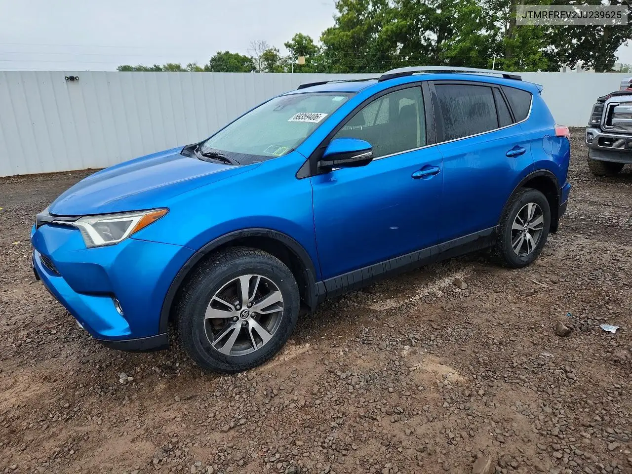TOYOTA RAV 4 2018, VIN JTMRFREV2JJ239625