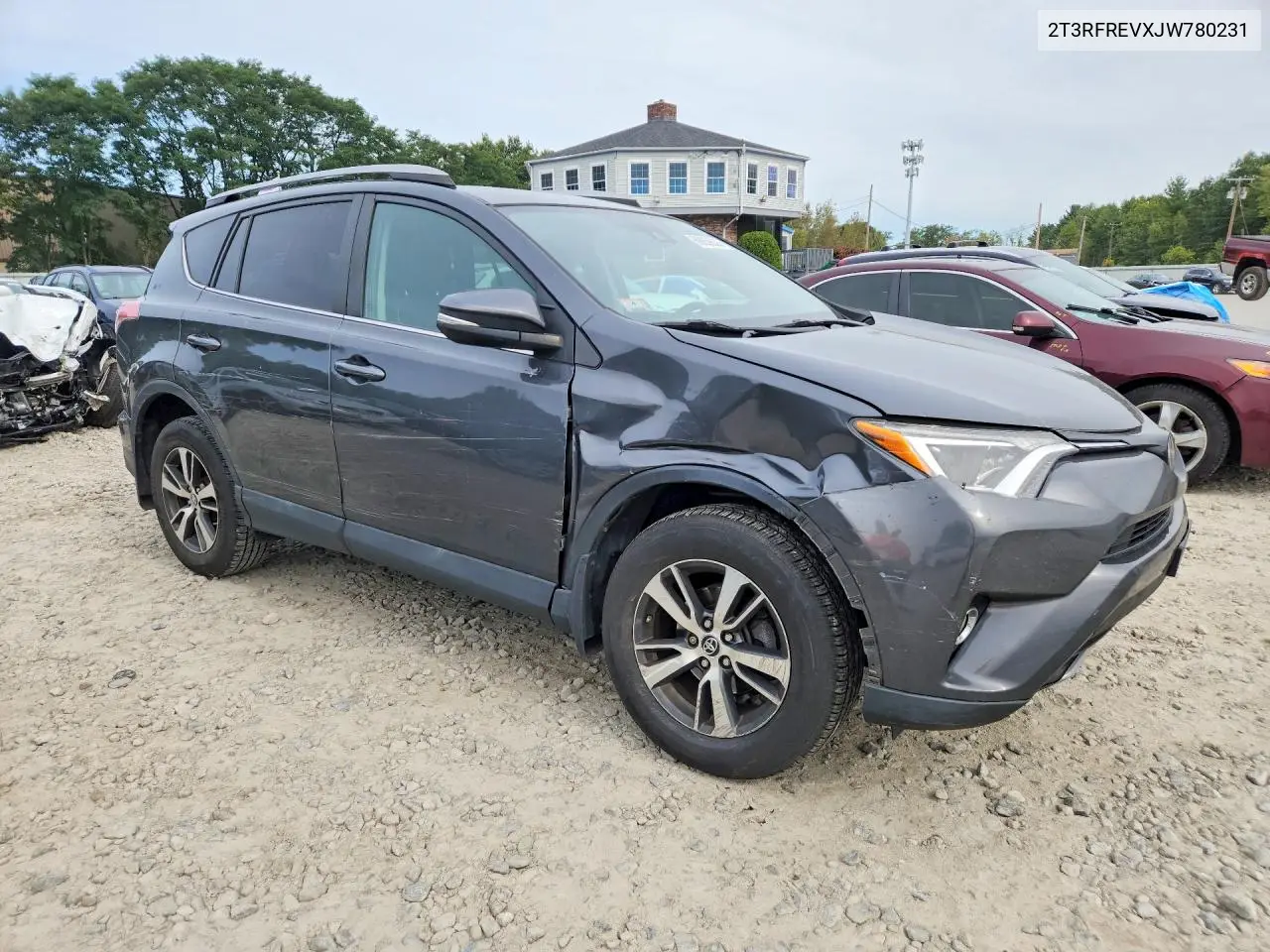 2018 TOYOTA RAV 4 VIN 2T3RFREVXJW780231 — фото 4