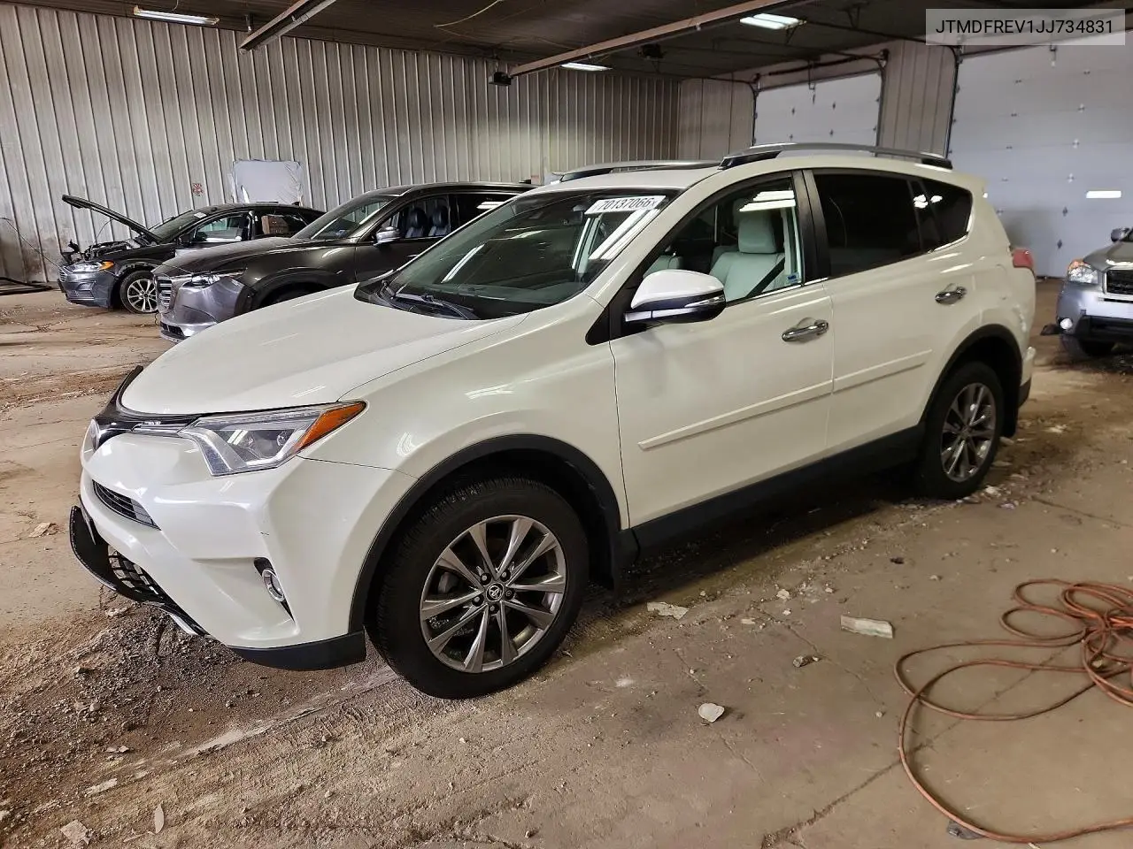 TOYOTA RAV 4 2018, VIN JTMDFREV1JJ734831