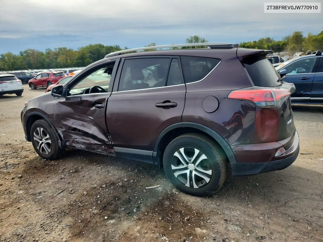 2018 TOYOTA RAV 4 VIN 2T3BFREV0JW770910 — фото 2