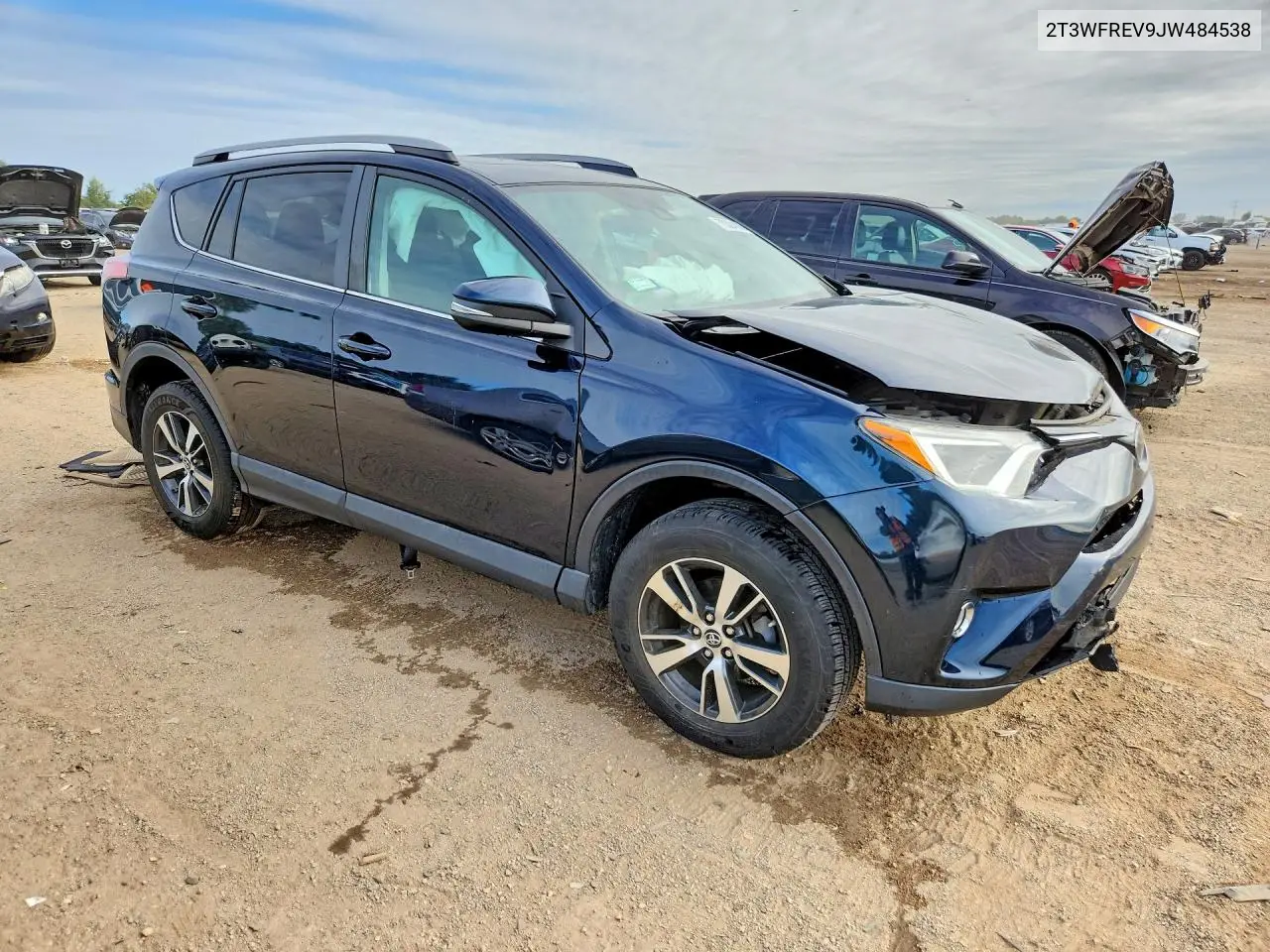 2018 TOYOTA RAV 4 VIN 2T3WFREV9JW484538 — фото 4