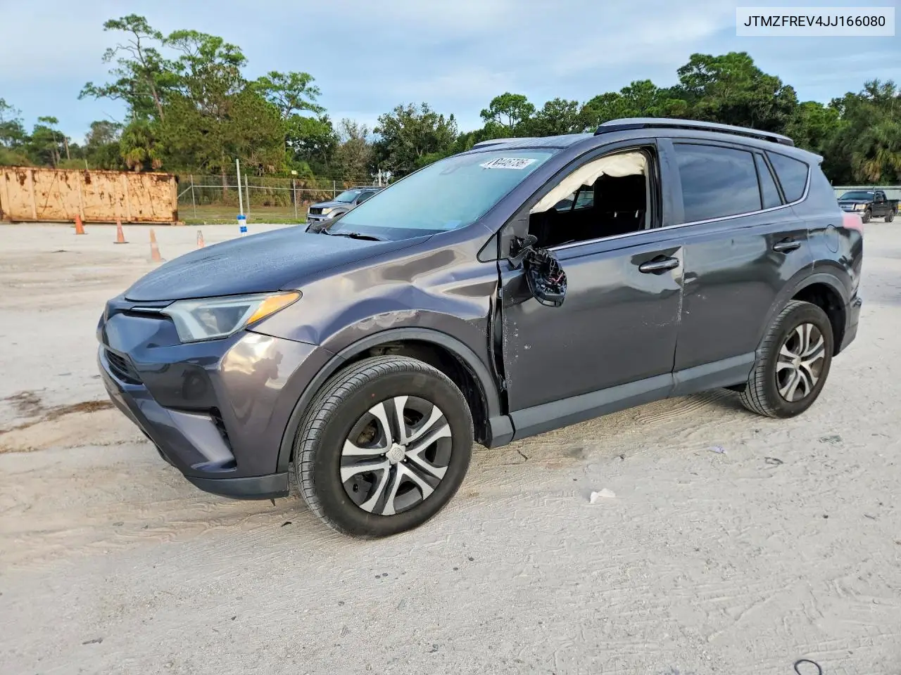 TOYOTA RAV 4 2018, VIN JTMZFREV4JJ166080