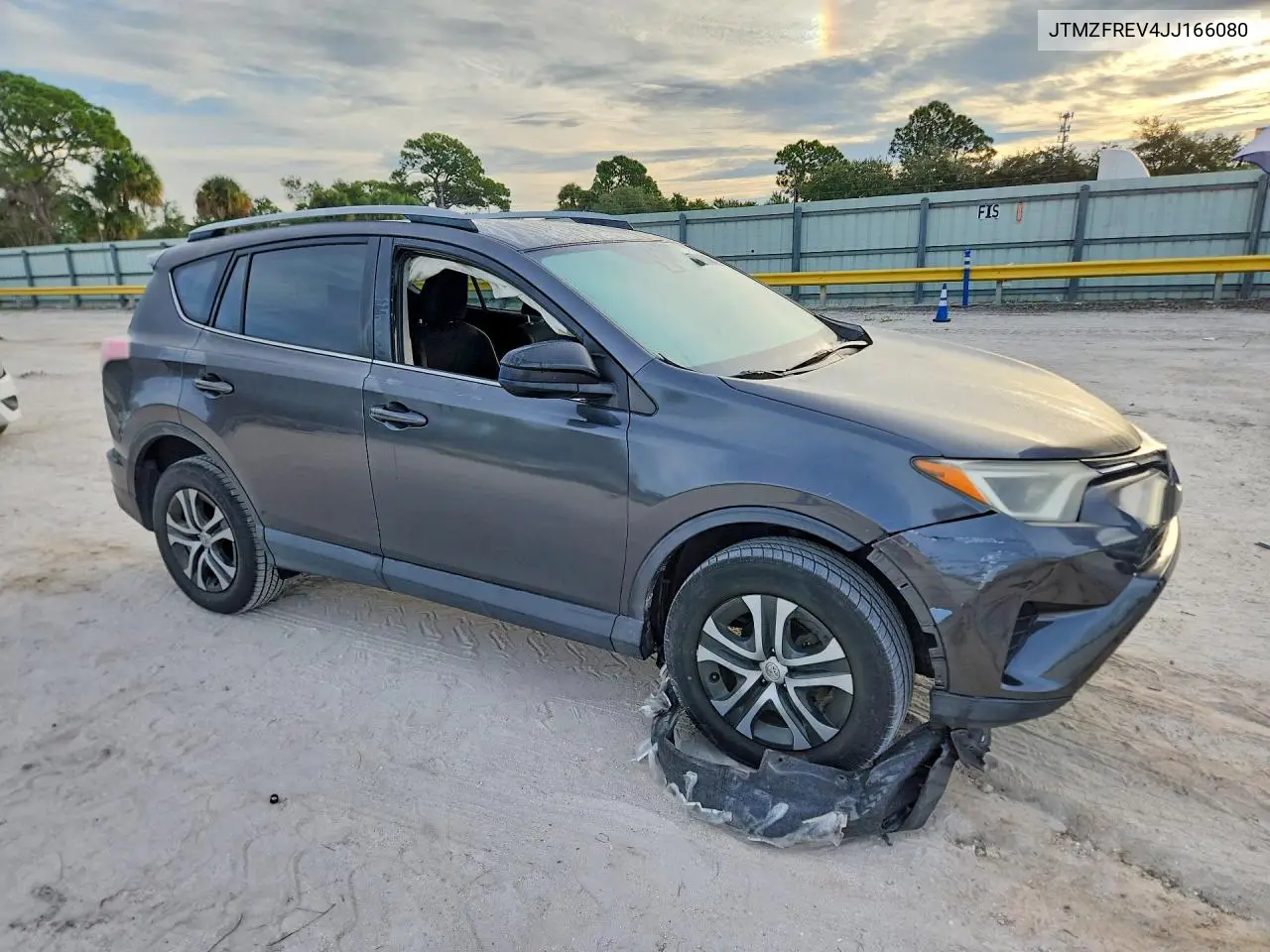 2018 TOYOTA RAV 4 VIN JTMZFREV4JJ166080 — фото 4