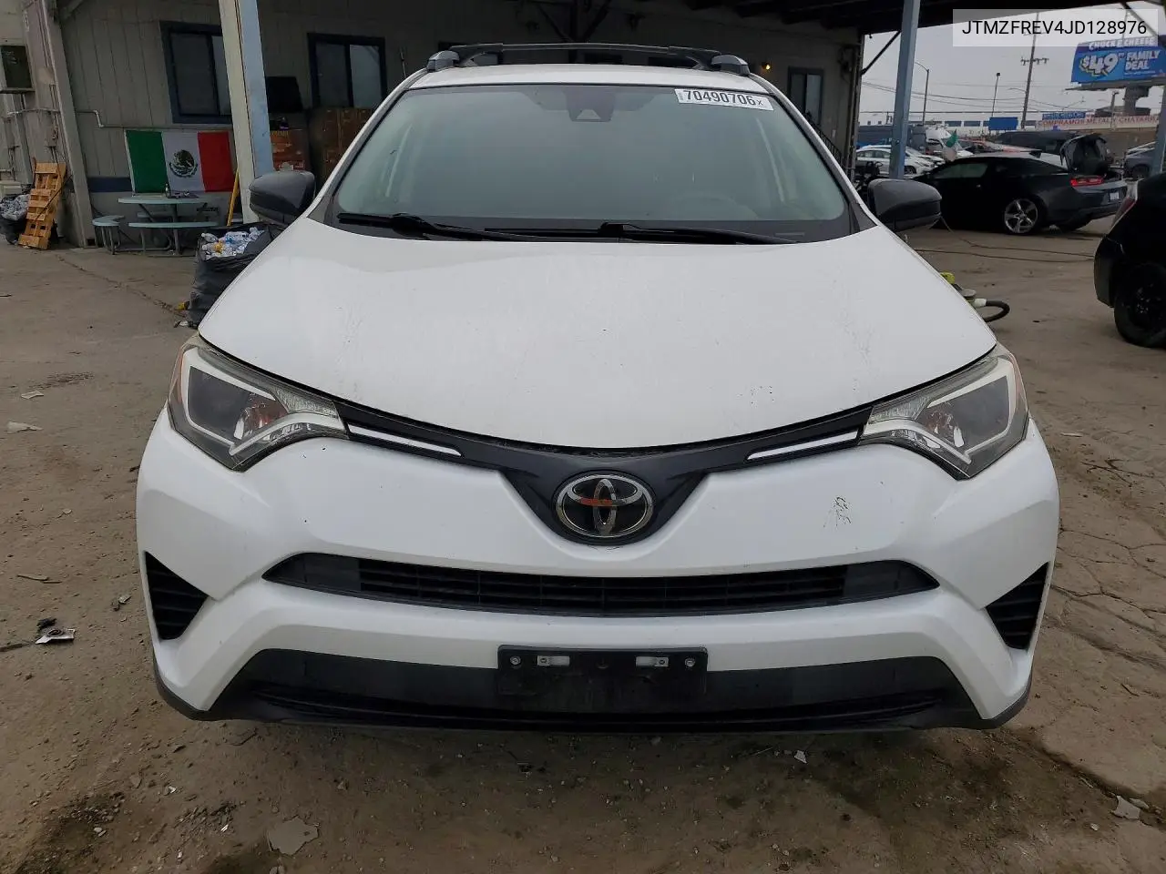 2018 TOYOTA RAV 4 VIN JTMZFREV4JD128976 — фото 5