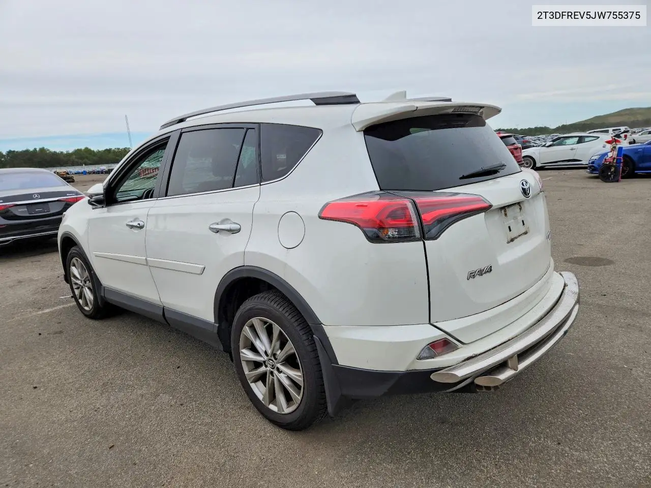 2018 TOYOTA RAV 4 VIN 2T3DFREV5JW755375 — фото 2