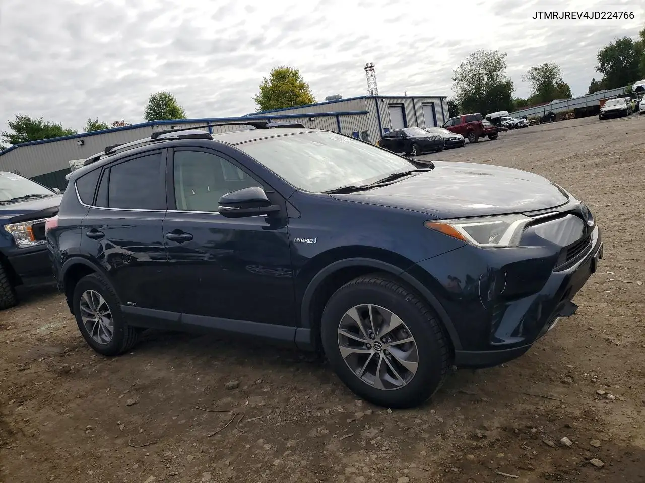 2018 TOYOTA RAV 4 VIN JTMRJREV4JD224766 — фото 4