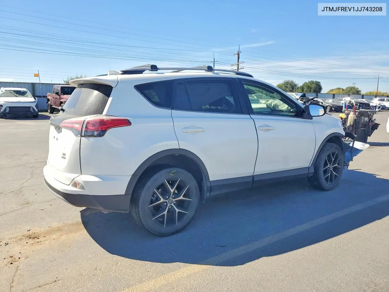 2018 TOYOTA RAV 4 VIN JTMJFREV1JJ743208 — фото 3