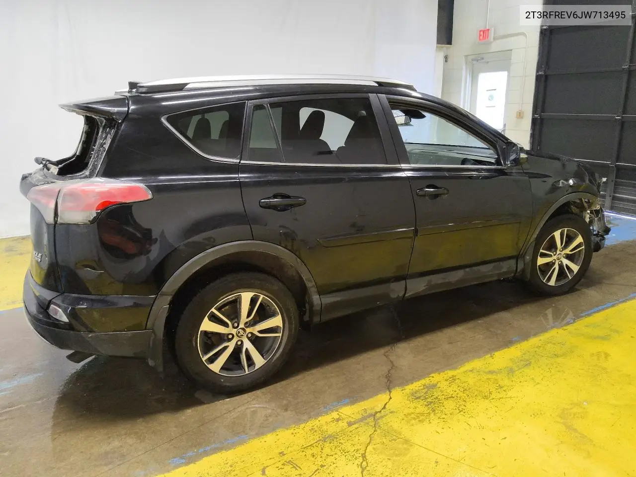 2018 TOYOTA RAV 4 VIN 2T3RFREV6JW713495 — фото 3