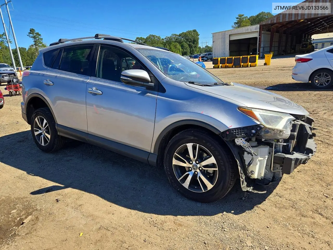 2018 TOYOTA RAV 4 VIN JTMWFREV6JD133566 — фото 4