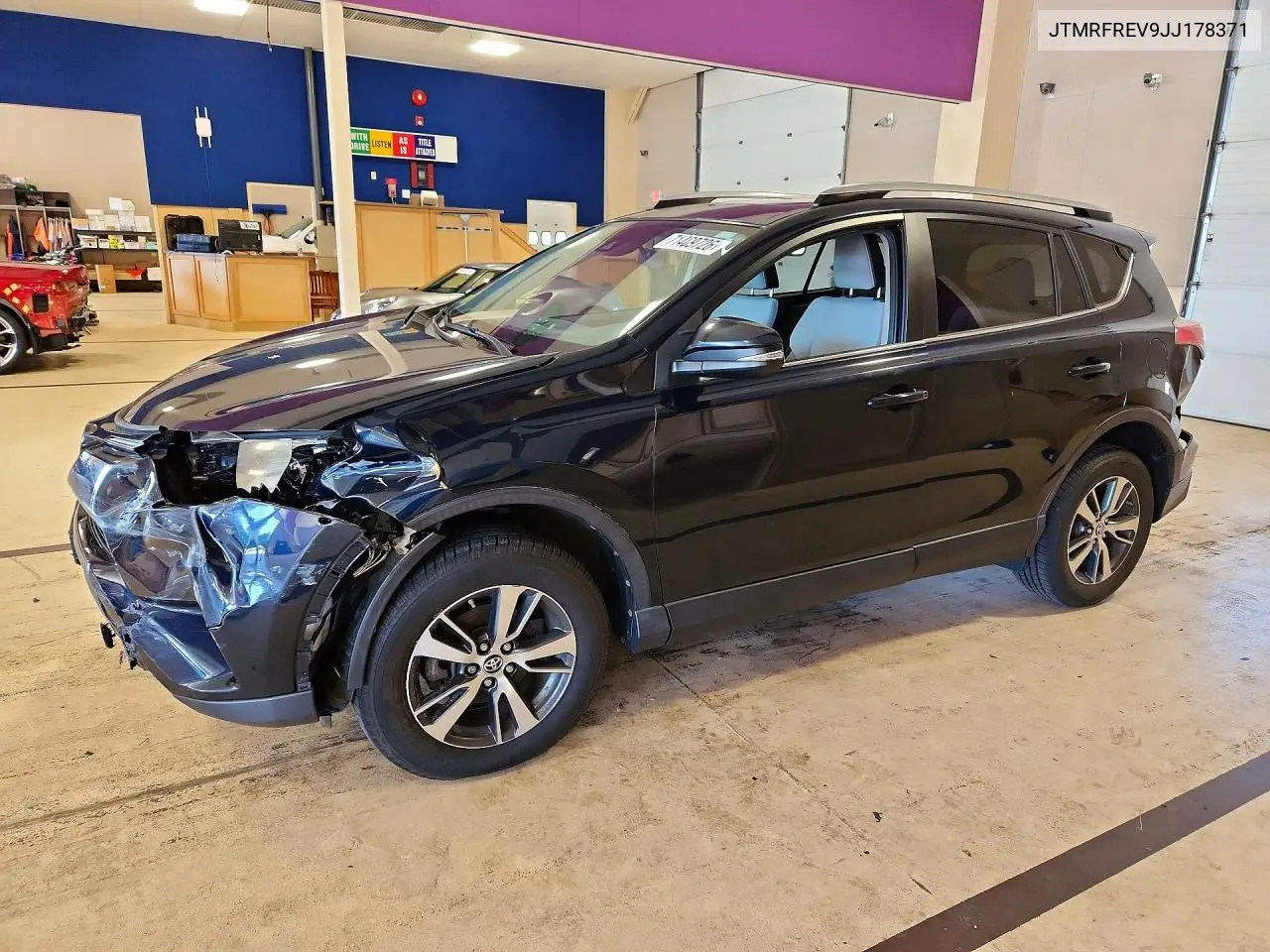 TOYOTA RAV 4 2018, VIN JTMRFREV9JJ178371
