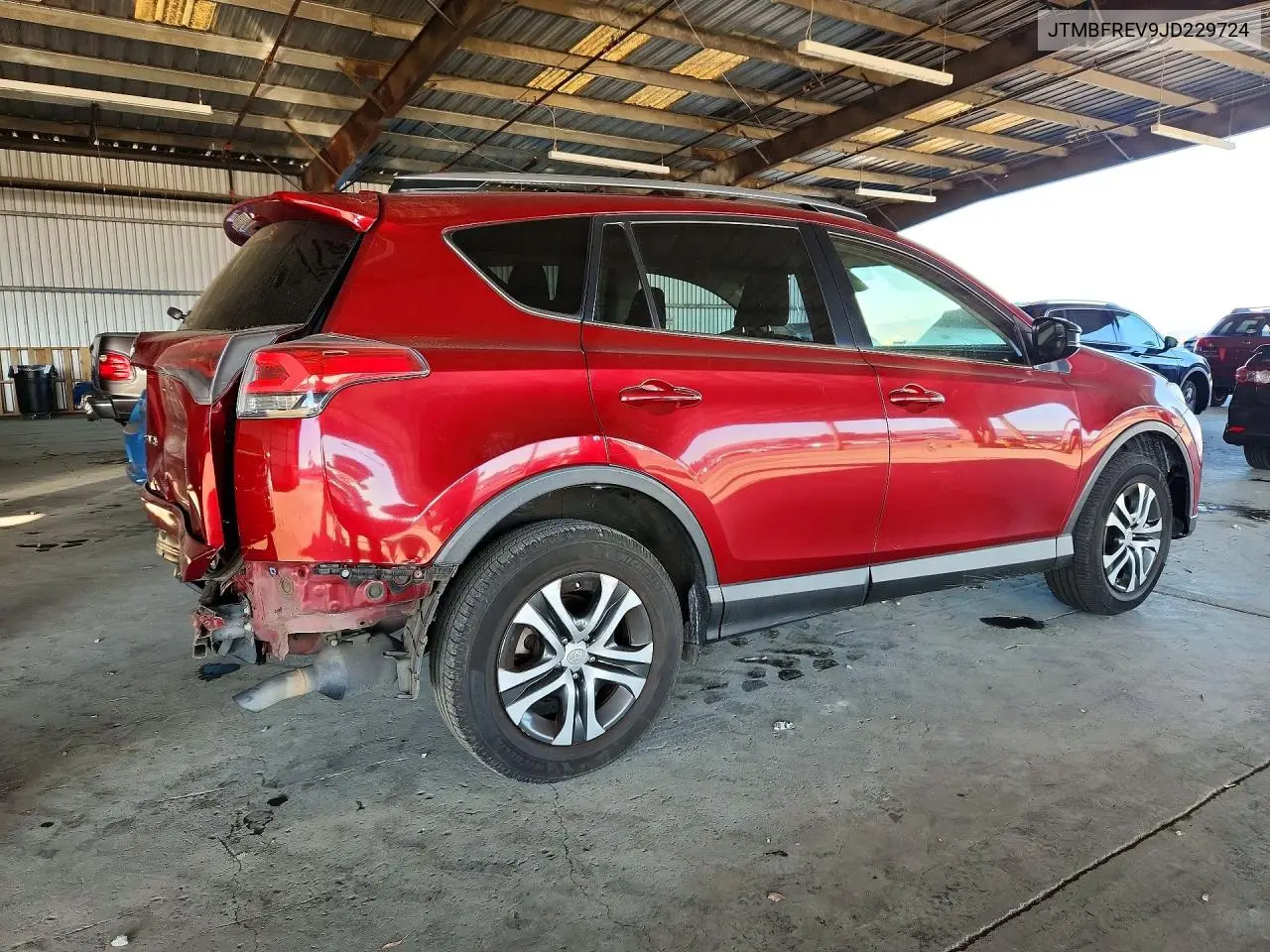 2018 TOYOTA RAV 4 VIN JTMBFREV9JD229724 — фото 3