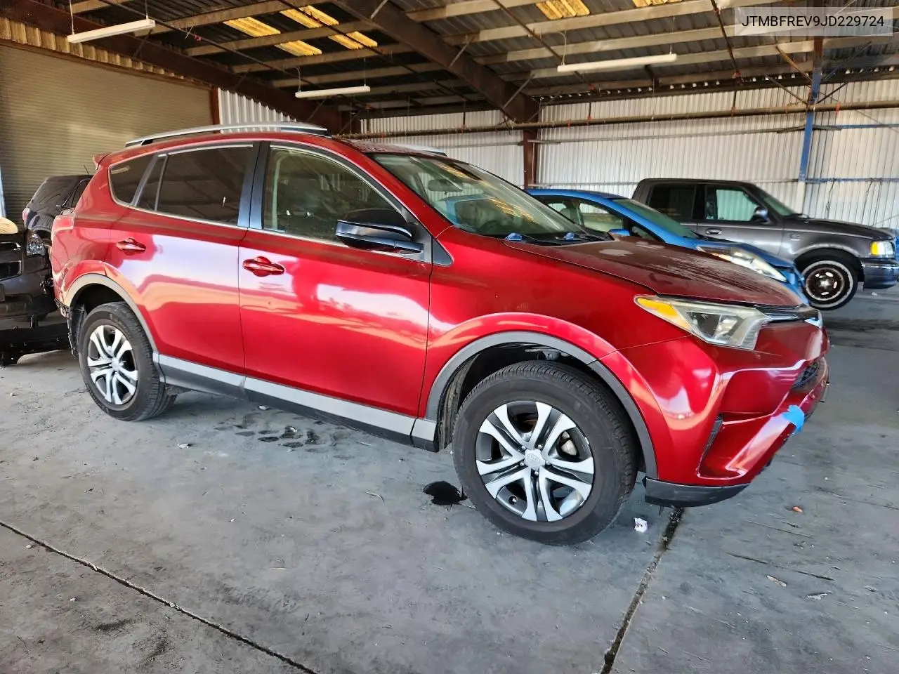 2018 TOYOTA RAV 4 VIN JTMBFREV9JD229724 — фото 4