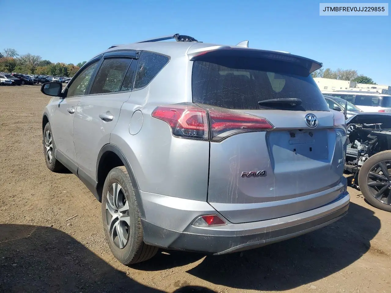2018 TOYOTA RAV 4 VIN JTMBFREV0JJ229855 — фото 2