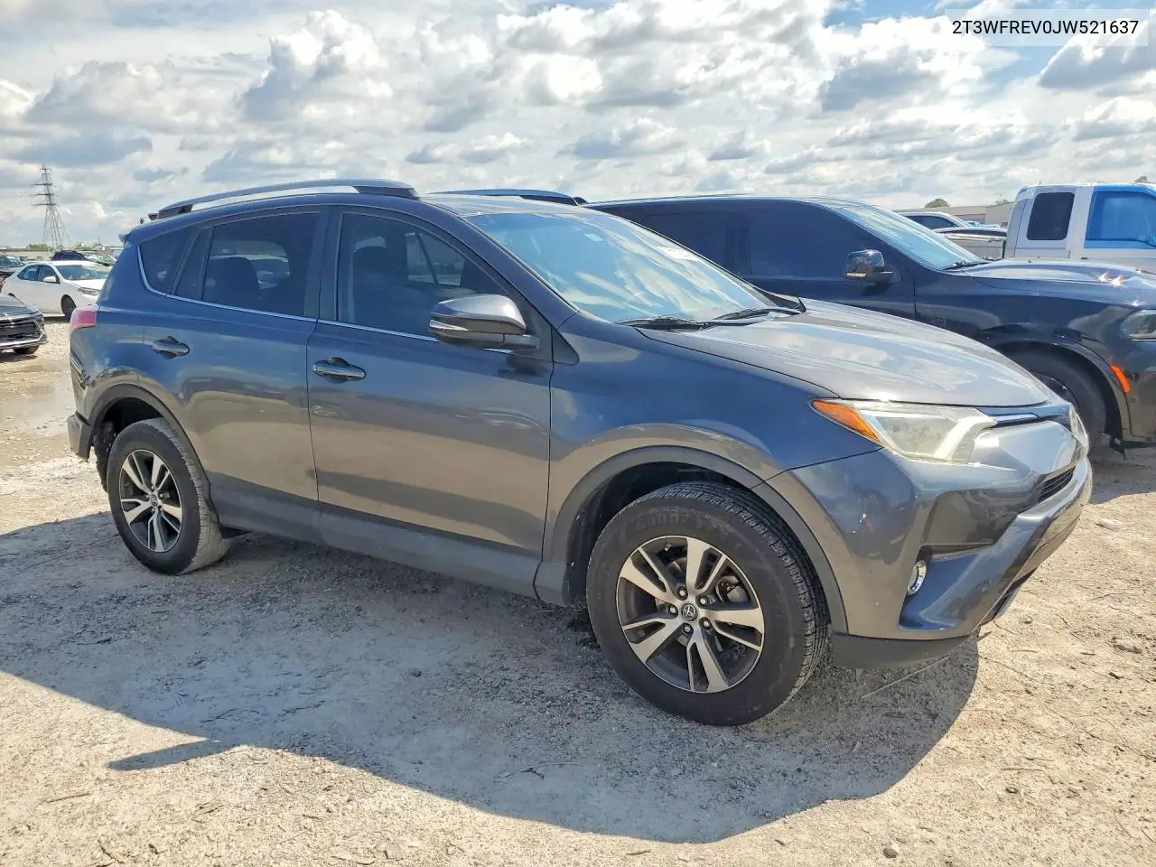 2018 TOYOTA RAV 4 VIN 2T3WFREV0JW521637 — фото 4