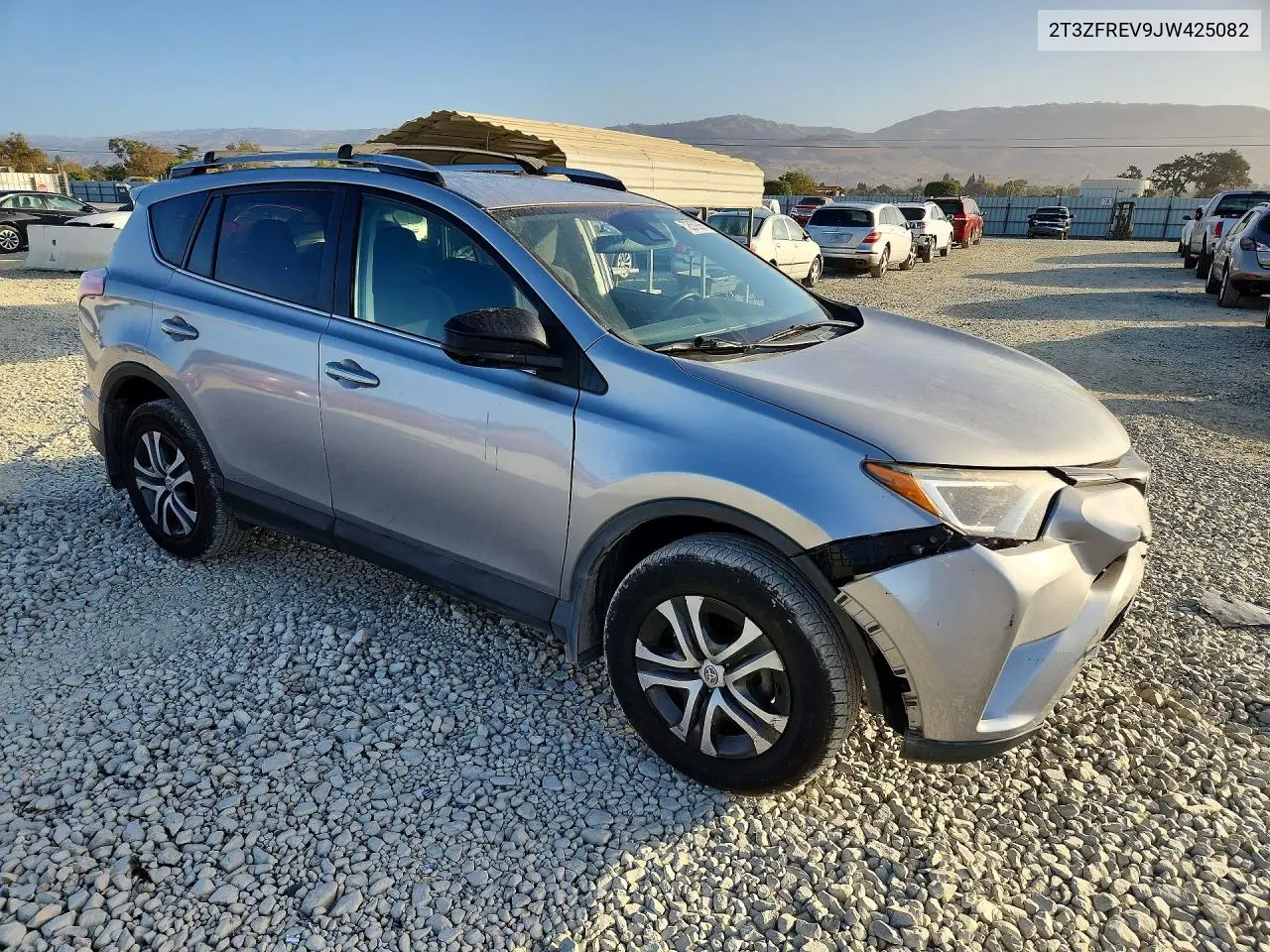 2018 TOYOTA RAV 4 VIN 2T3ZFREV9JW425082 — фото 4