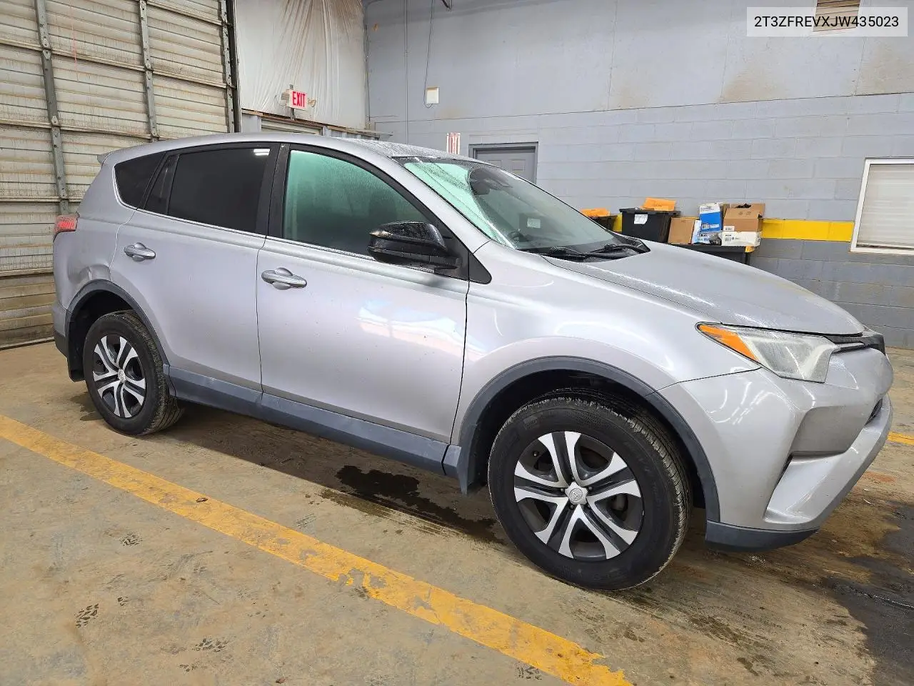 2018 TOYOTA RAV 4 VIN 2T3ZFREVXJW435023 — фото 4