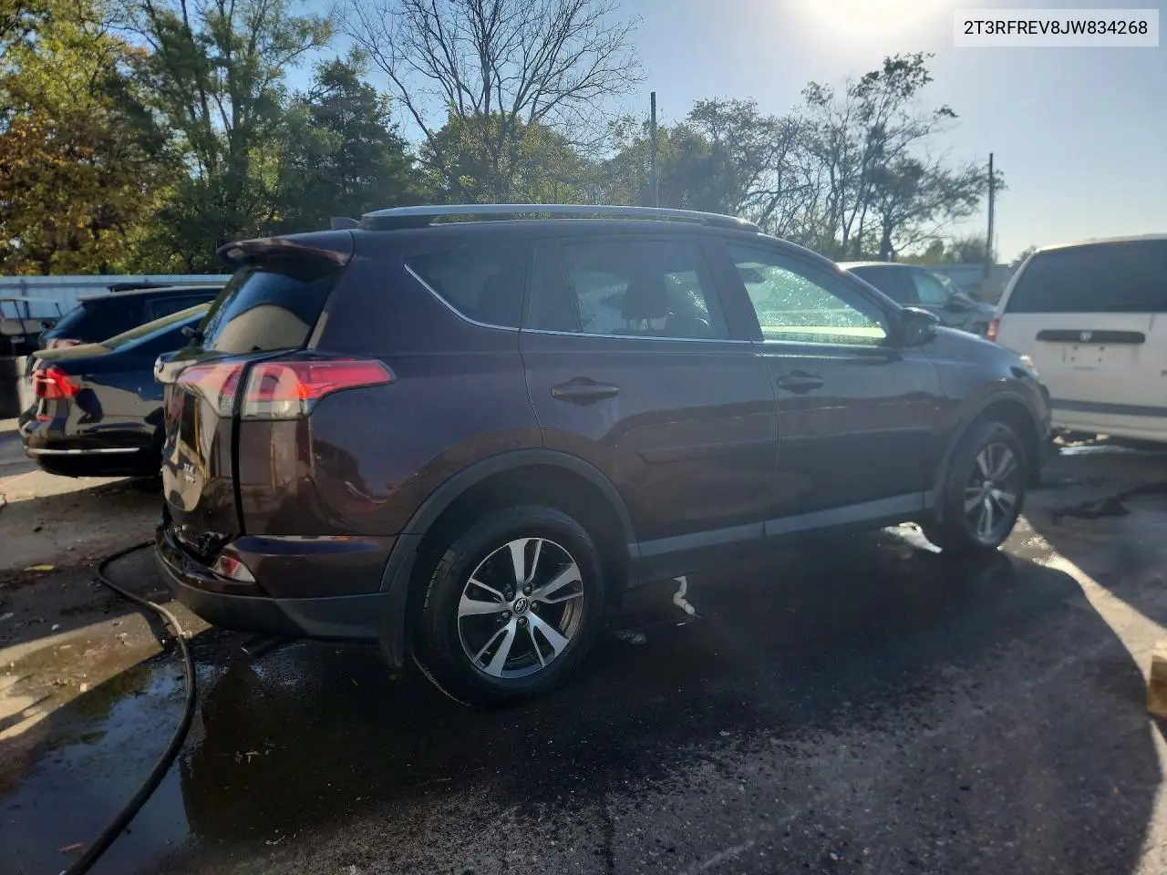 2018 TOYOTA RAV 4 VIN 2T3RFREV8JW834268 — фото 3