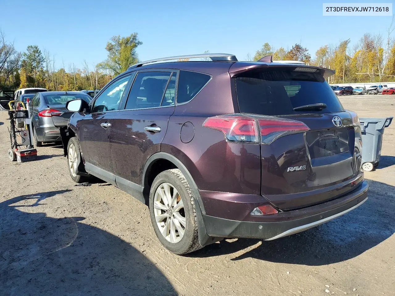 2018 TOYOTA RAV 4 VIN 2T3DFREVXJW712618 — фото 2