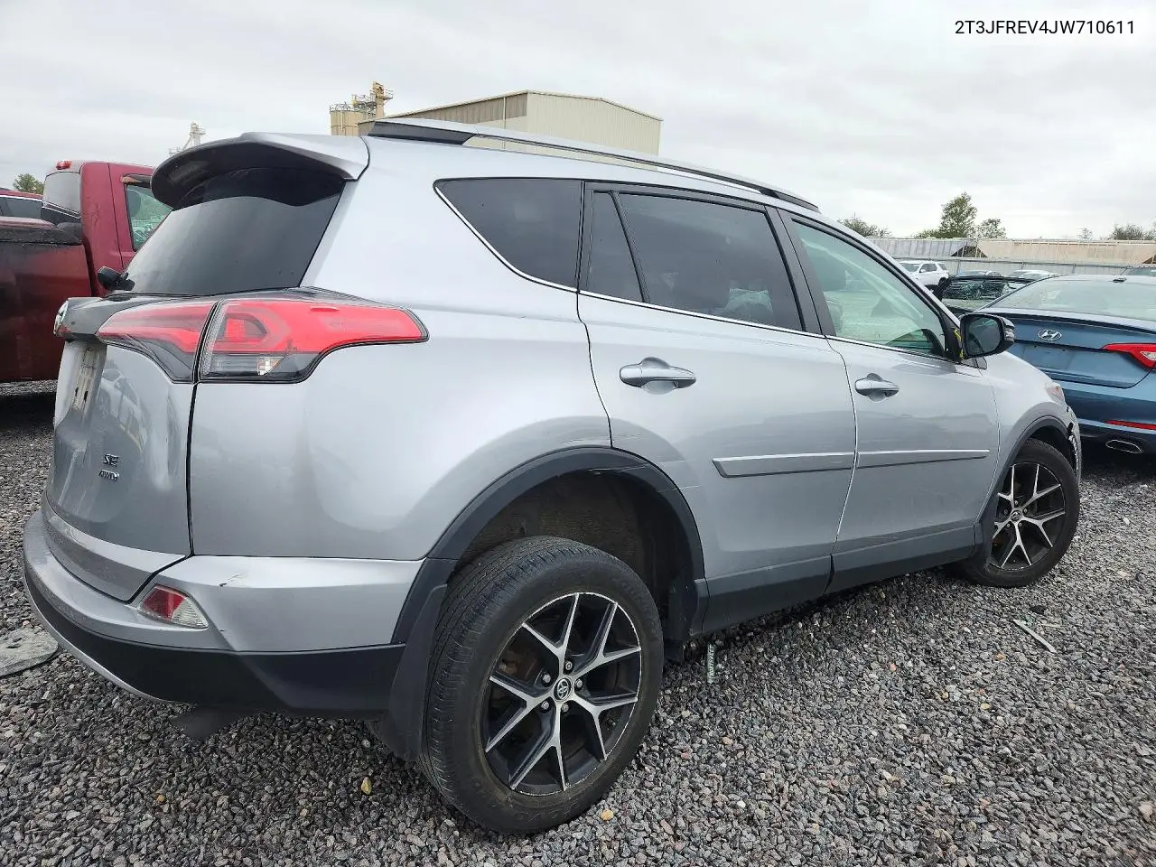 2018 TOYOTA RAV 4 VIN 2T3JFREV4JW710611 — фото 3