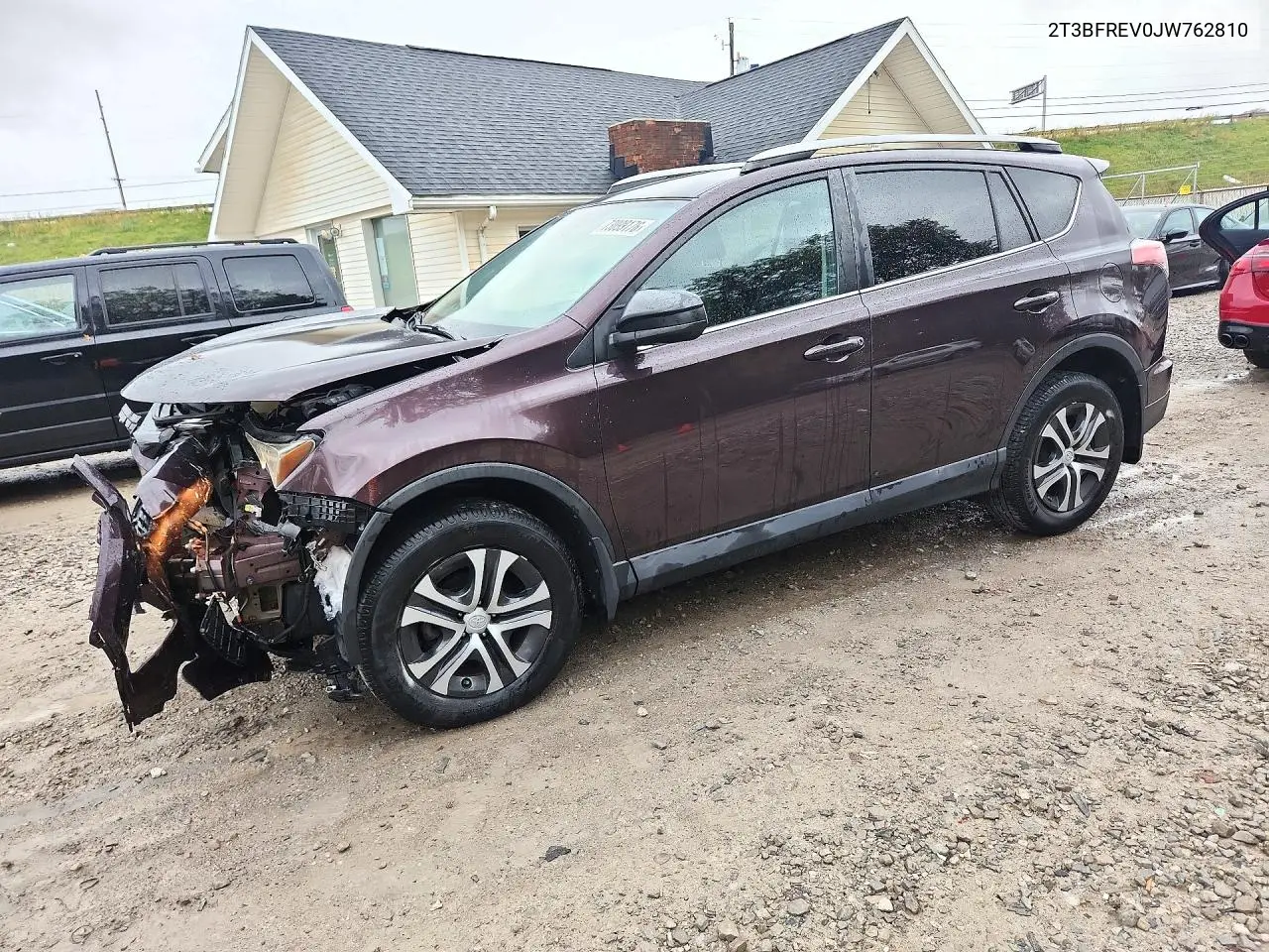 TOYOTA RAV 4 2018, VIN 2T3BFREV0JW762810