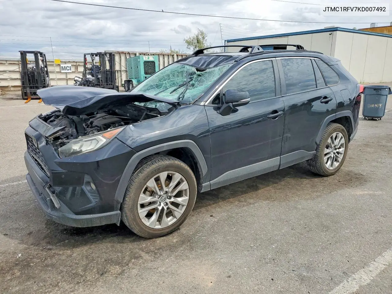 TOYOTA RAV 4 2019, VIN JTMC1RFV7KD007492