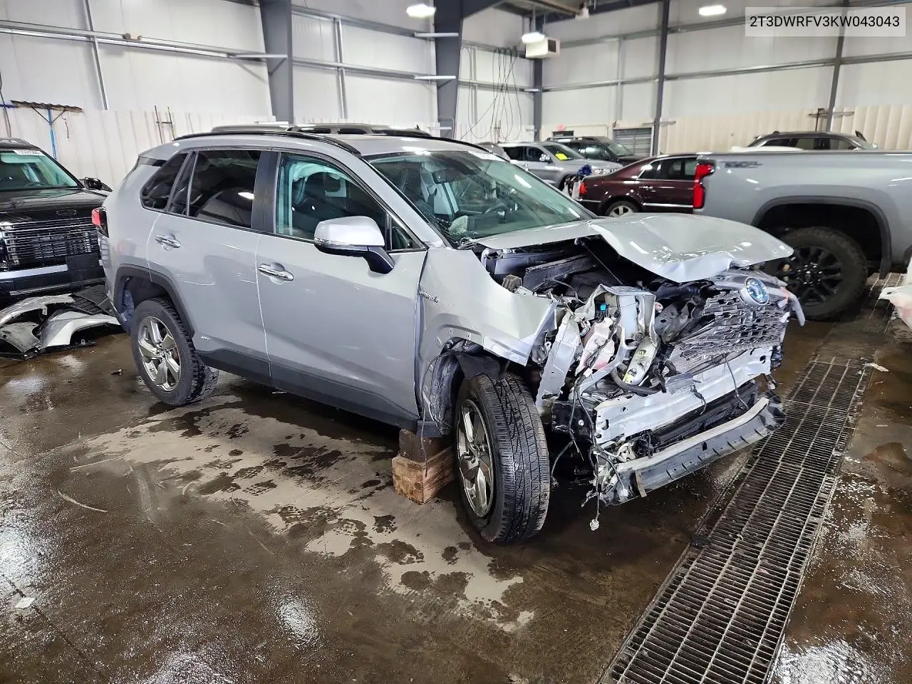 2019 TOYOTA RAV 4 VIN 2T3DWRFV3KW043043 — фото 4
