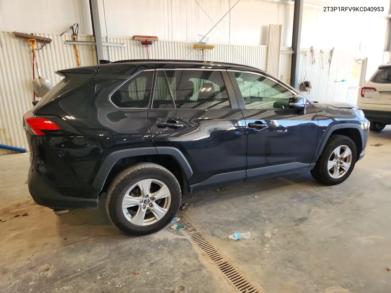 2019 TOYOTA RAV 4 VIN 2T3P1RFV9KC040953 — фото 3