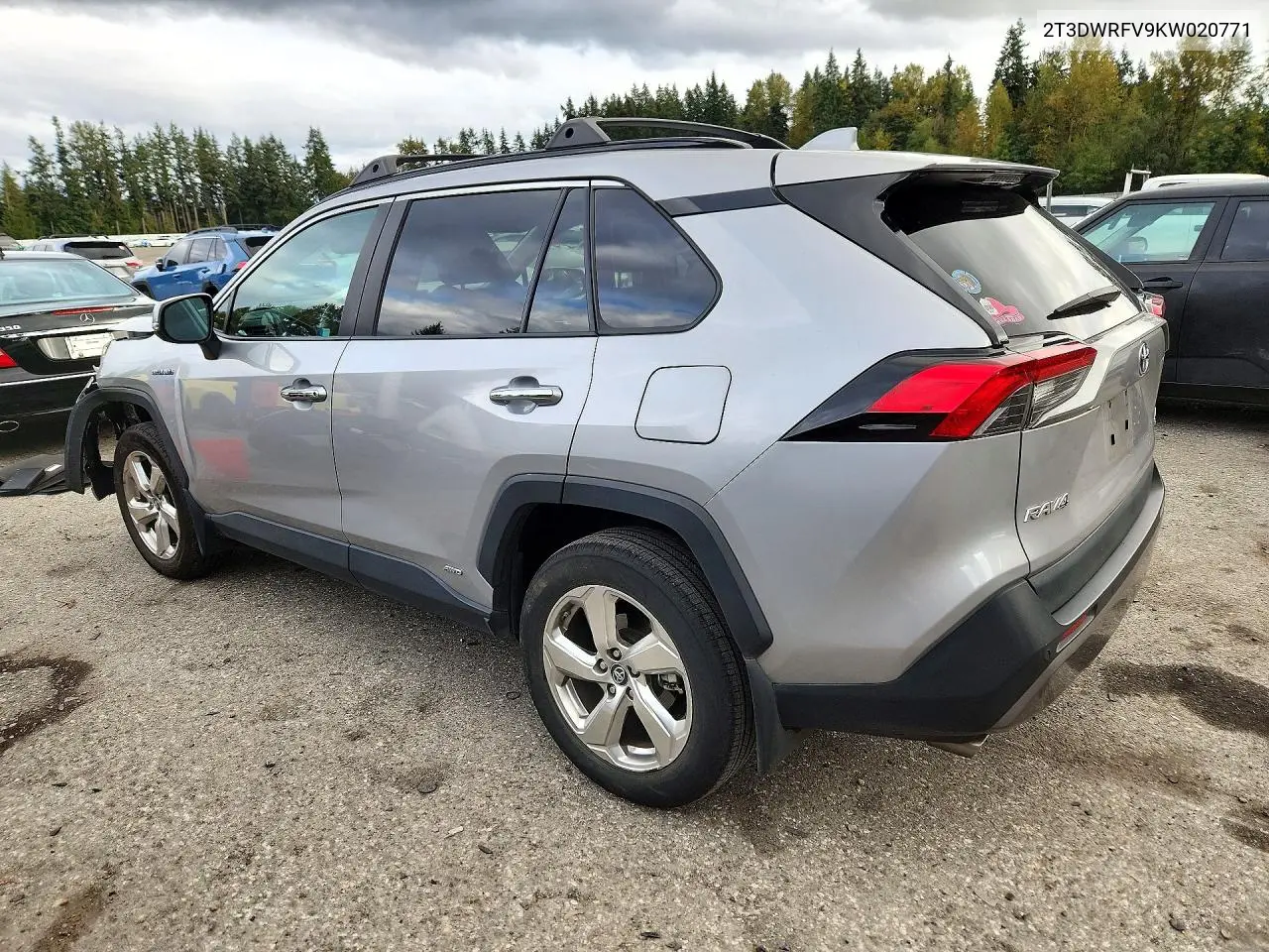 2019 TOYOTA RAV 4 VIN 2T3DWRFV9KW020771 — фото 2