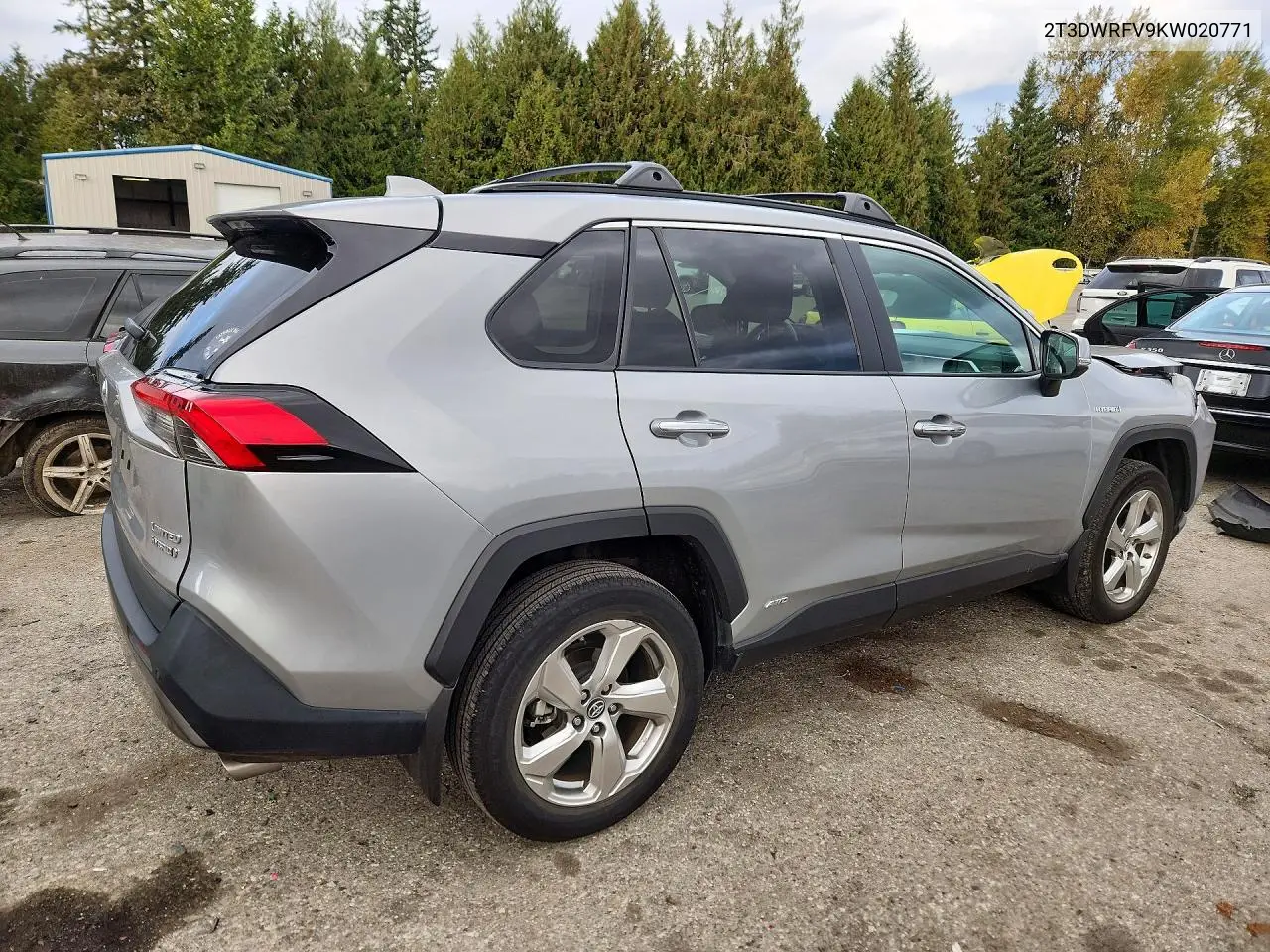 2019 TOYOTA RAV 4 VIN 2T3DWRFV9KW020771 — фото 3