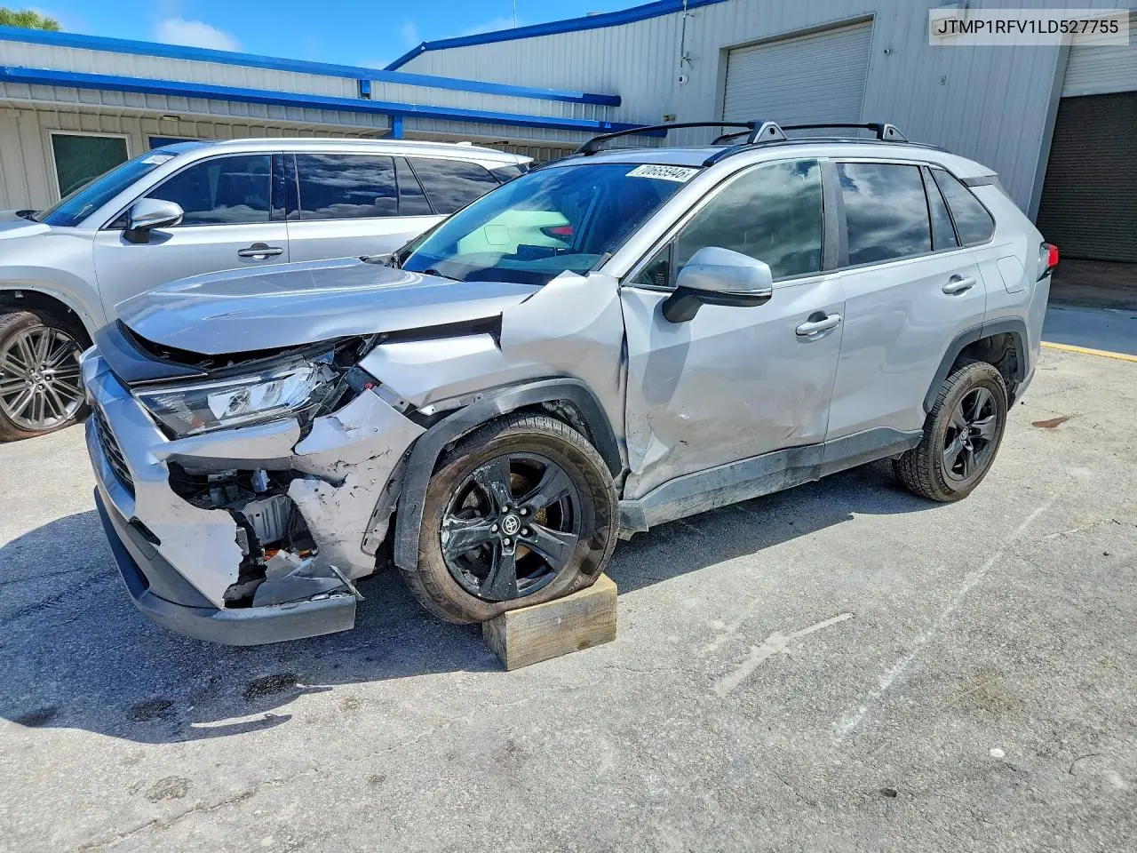 TOYOTA RAV 4 2020, VIN JTMP1RFV1LD527755