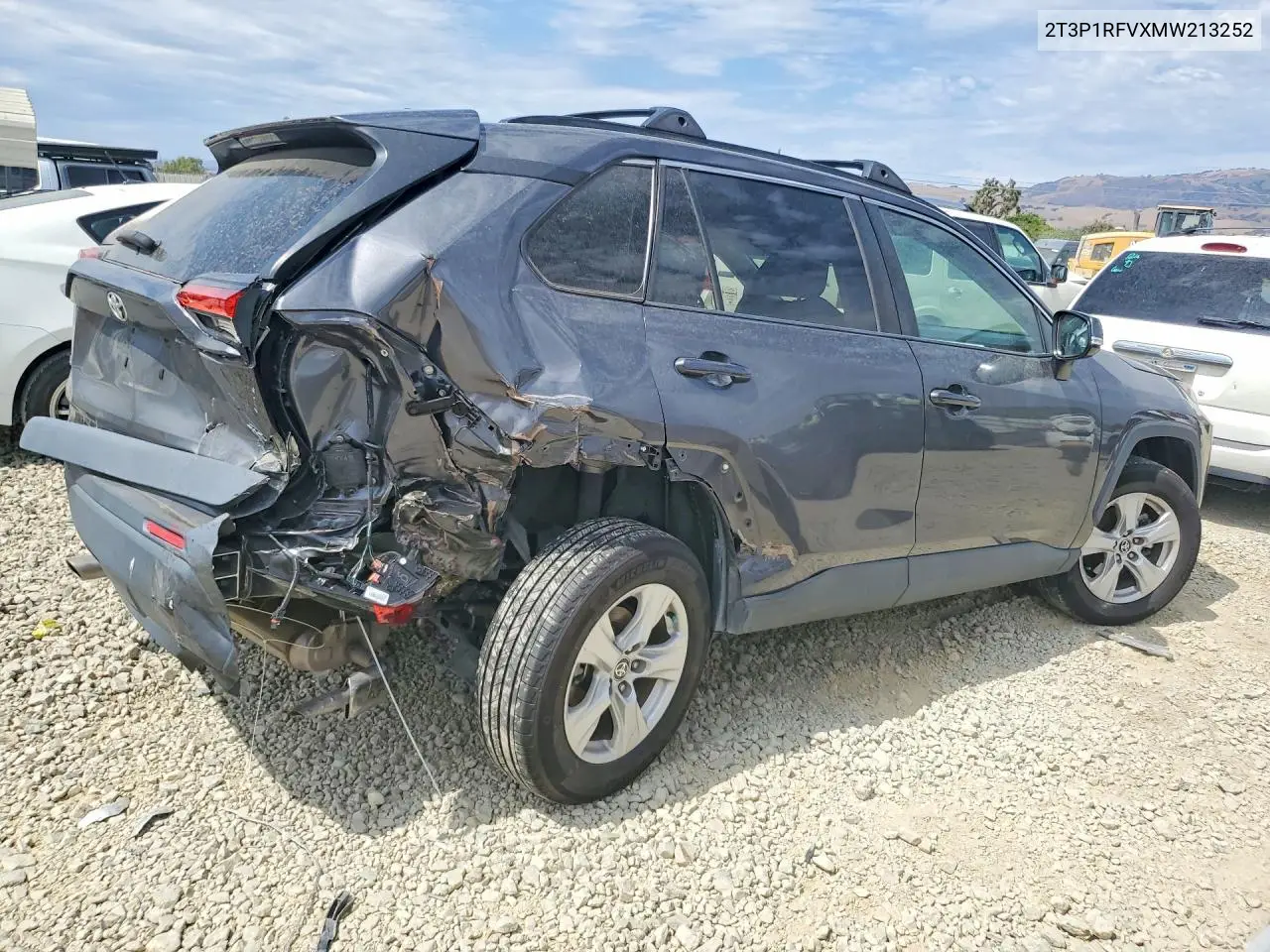 2021 TOYOTA RAV 4 VIN 2T3P1RFVXMW213252 — фото 3