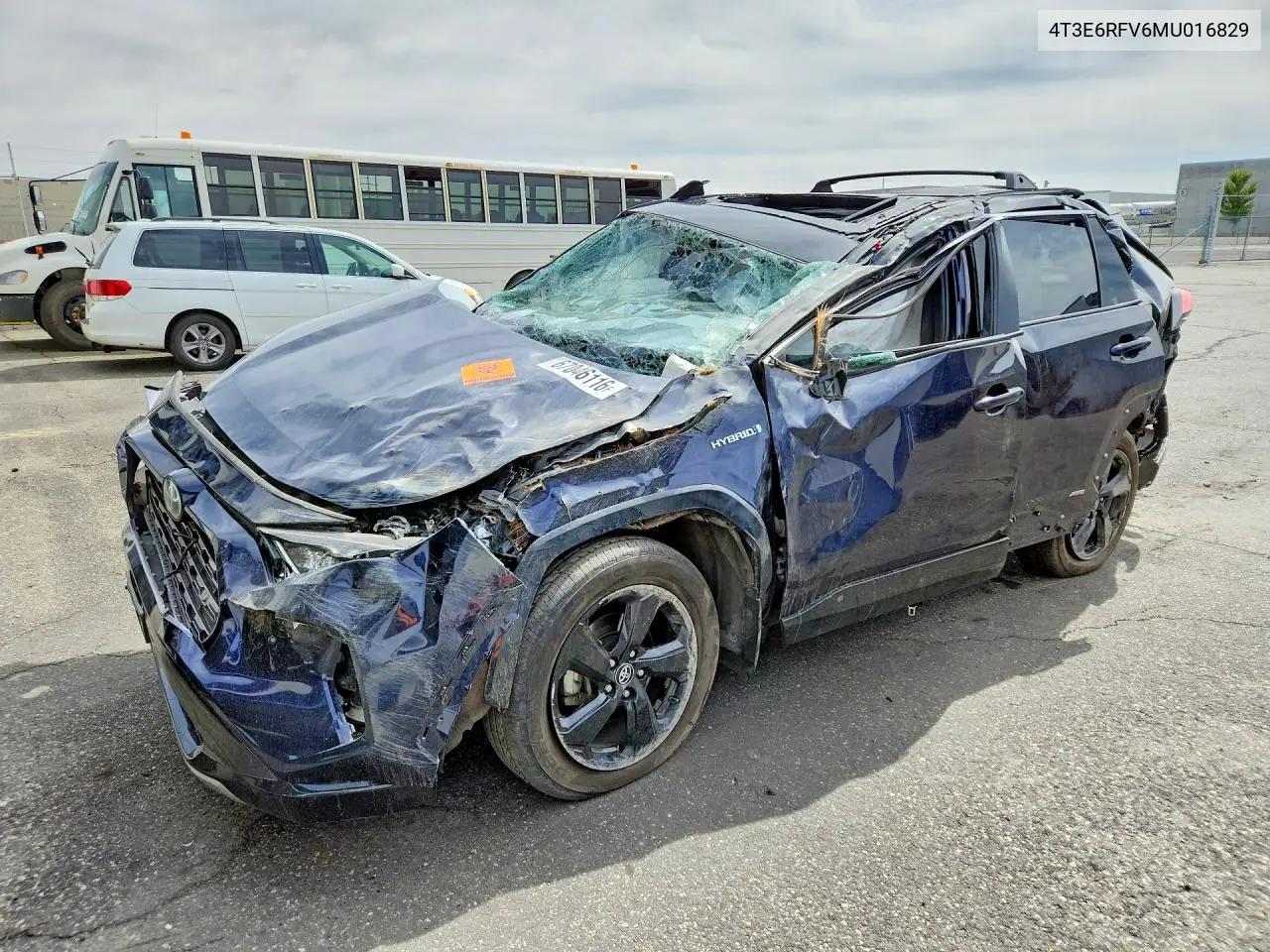 TOYOTA RAV 4 2021, VIN 4T3E6RFV6MU016829