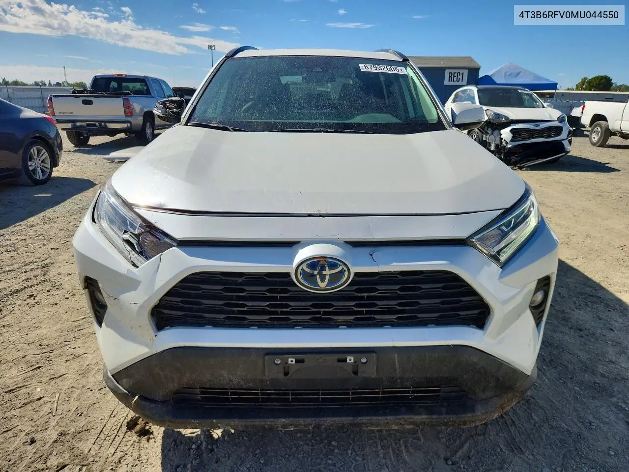 2021 TOYOTA RAV 4 VIN 4T3B6RFV0MU044550 — фото 5