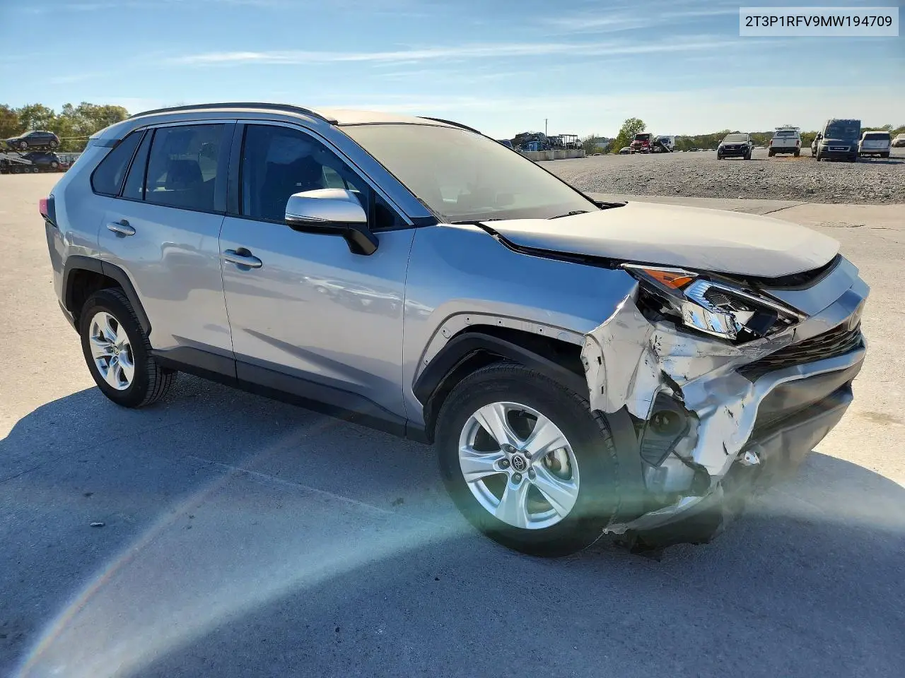2021 TOYOTA RAV 4 VIN 2T3P1RFV9MW194709 — фото 4