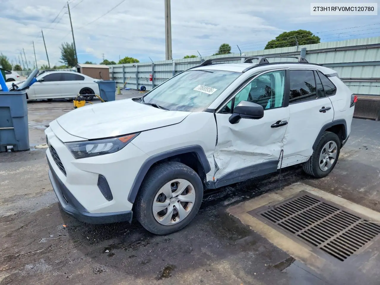 TOYOTA RAV 4 2021, VIN 2T3H1RFV0MC120780