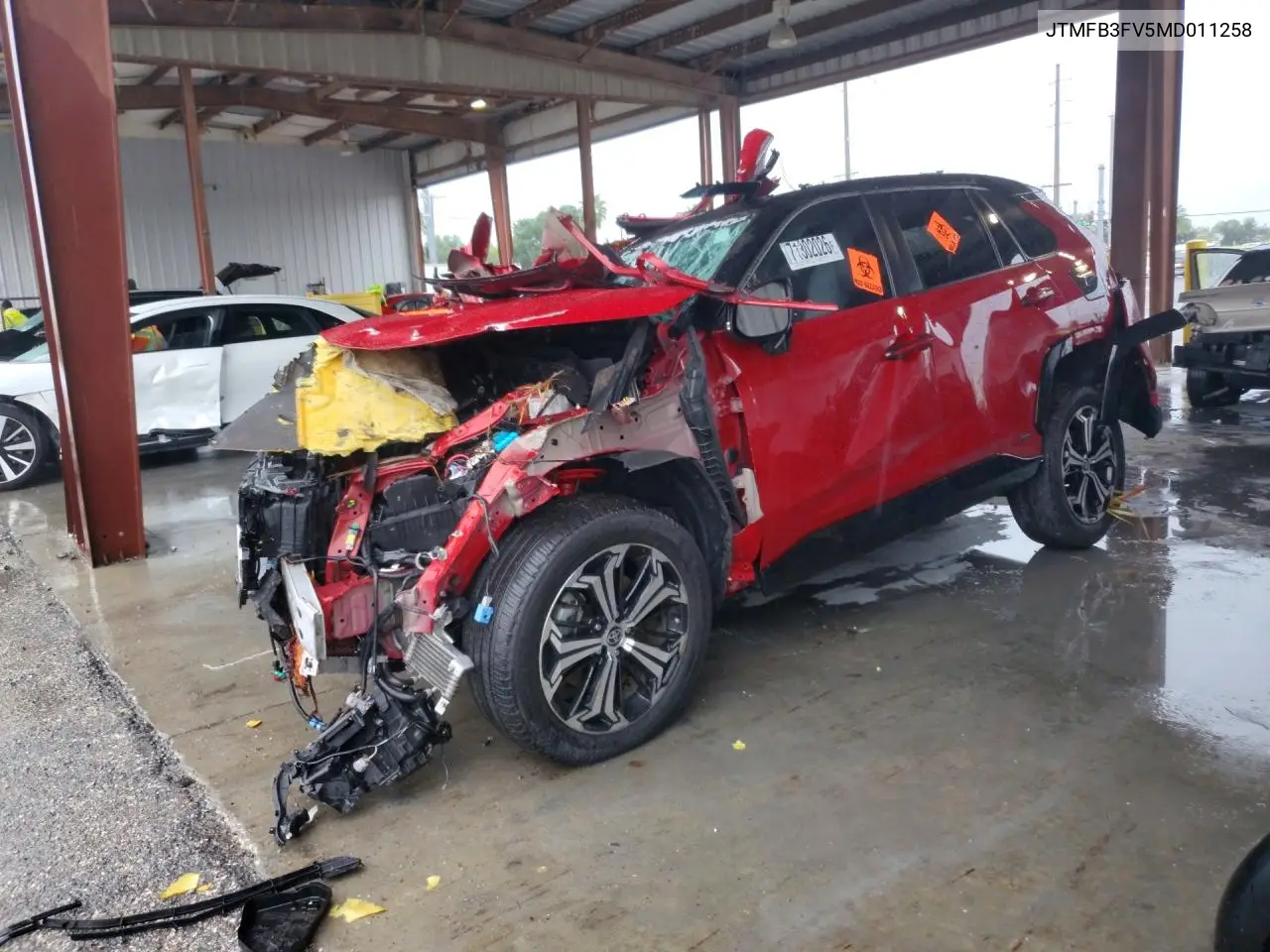 TOYOTA RAV 4 2021, VIN JTMFB3FV5MD011258