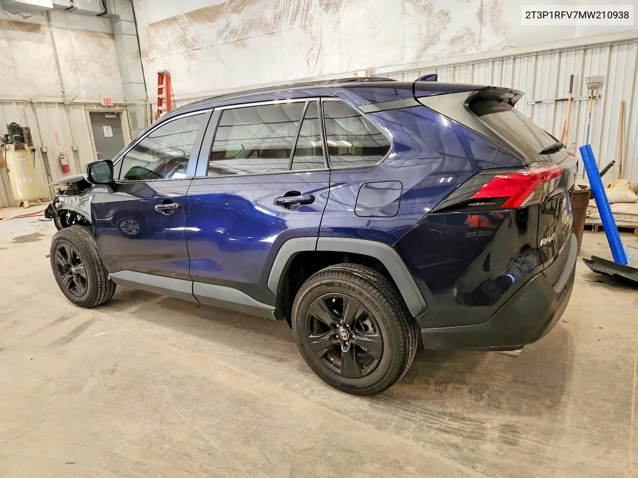 2021 TOYOTA RAV 4 VIN 2T3P1RFV7MW210938 — фото 2