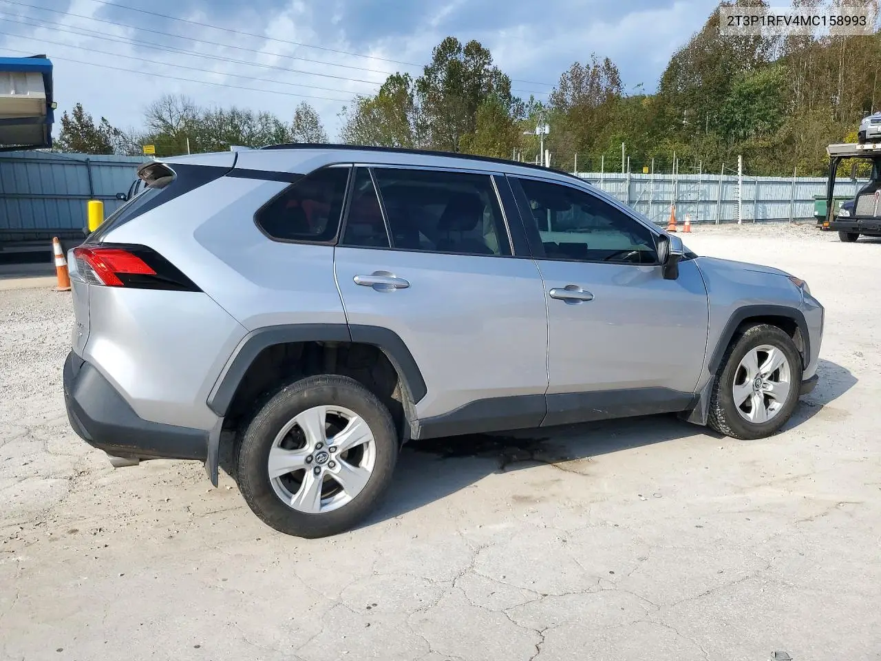 2021 TOYOTA RAV 4 VIN 2T3P1RFV4MC158993 — фото 3