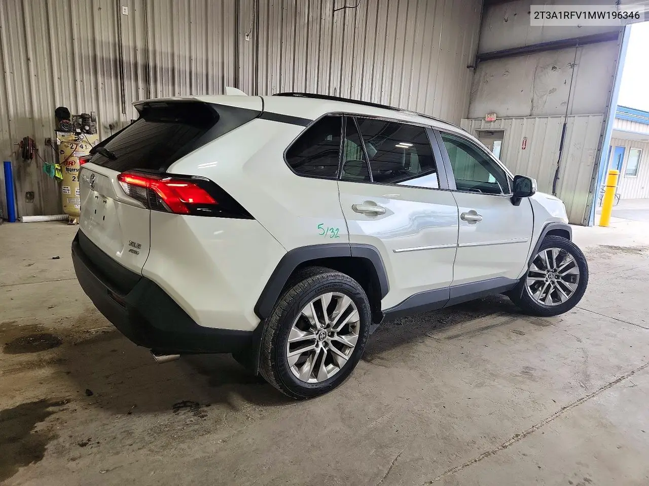2021 TOYOTA RAV 4 VIN 2T3A1RFV1MW196346 — фото 3