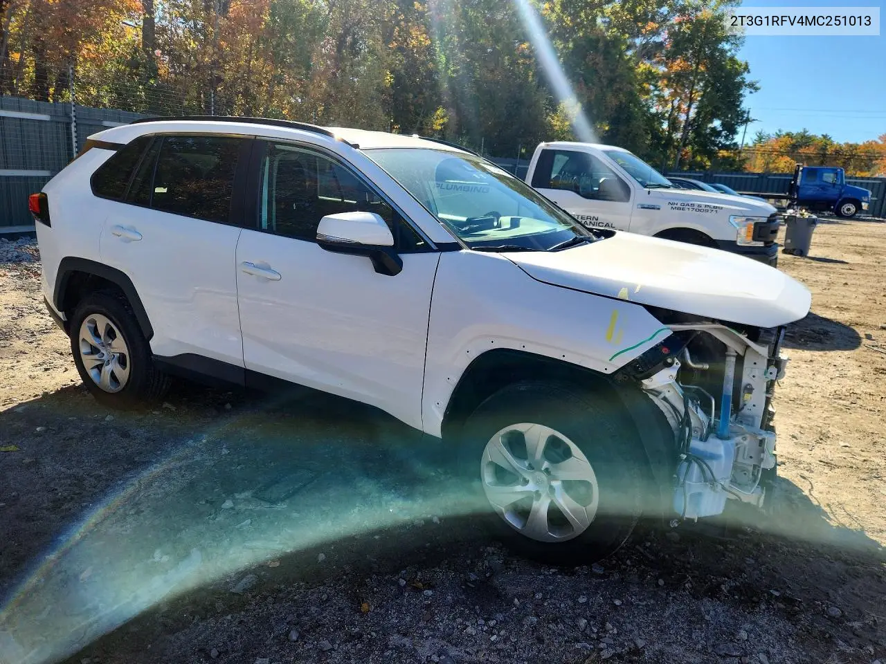 2021 TOYOTA RAV 4 VIN 2T3G1RFV4MC251013 — фото 4