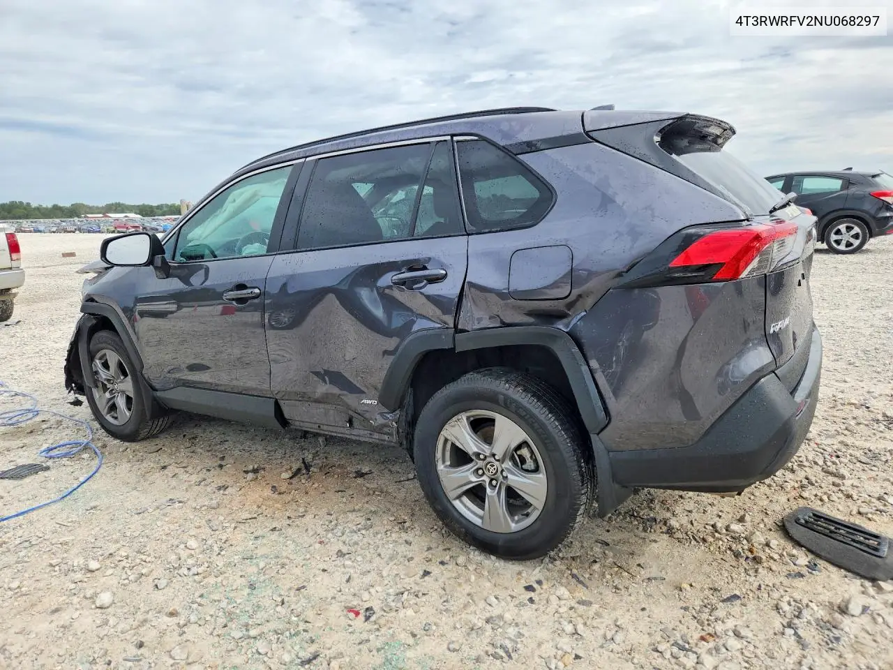 2022 TOYOTA RAV 4 VIN 4T3RWRFV2NU068297 — фото 2