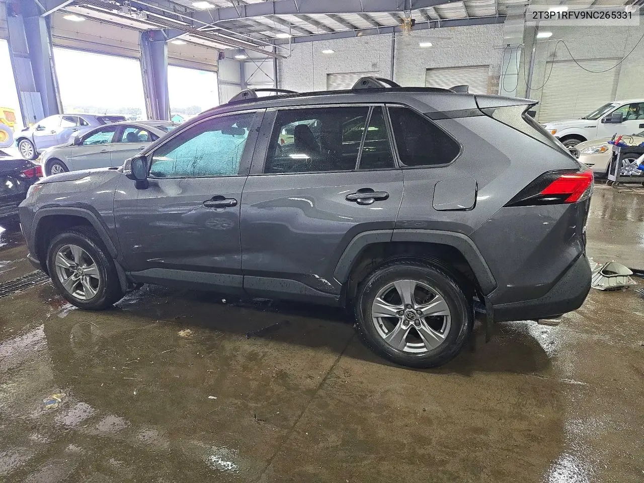 2022 TOYOTA RAV 4 VIN 2T3P1RFV9NC265331 — фото 2