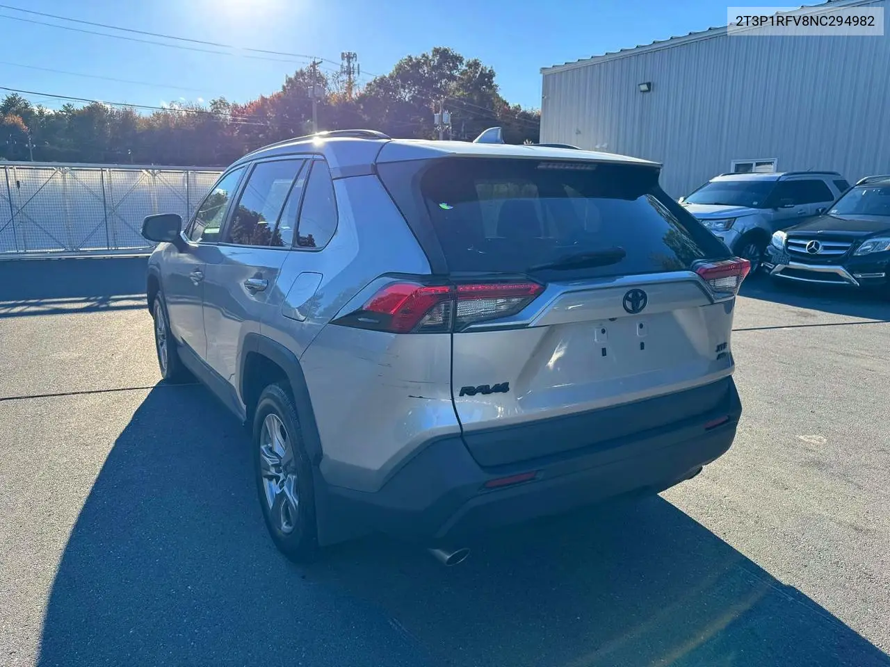 2022 TOYOTA RAV 4 VIN 2T3P1RFV8NC294982 — фото 2