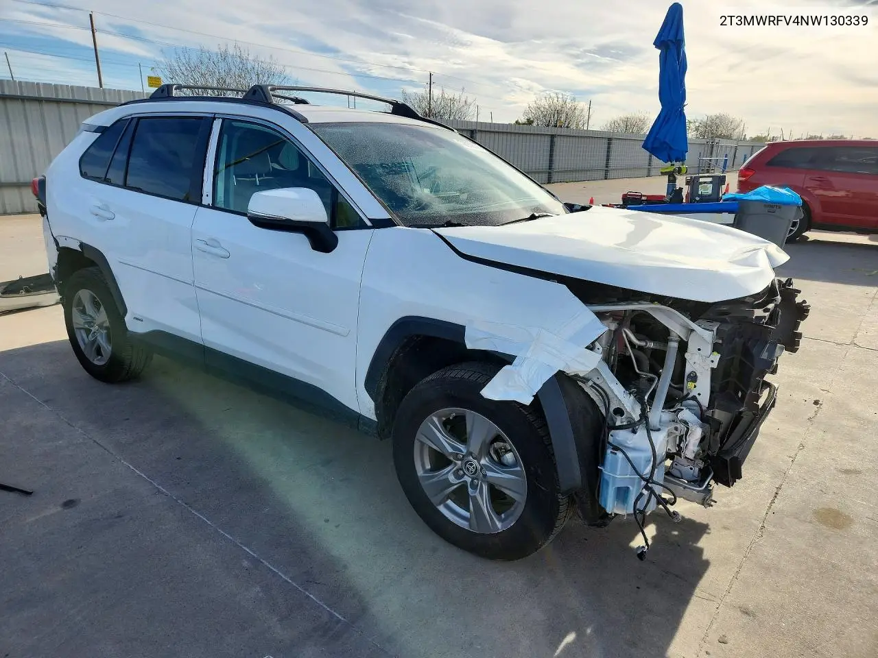 2022 TOYOTA RAV 4 VIN 2T3MWRFV4NW130339 — фото 4