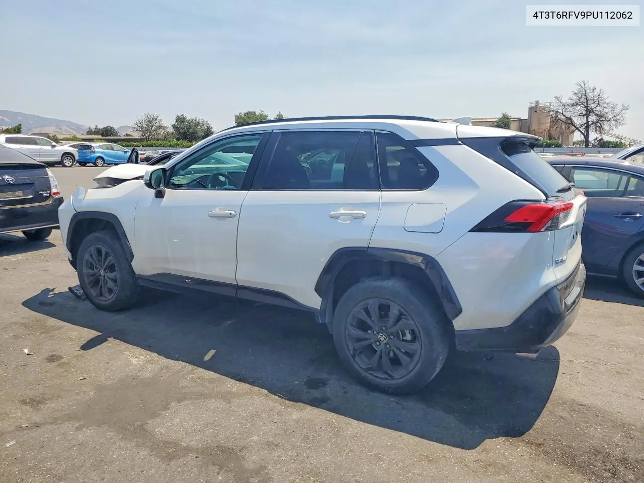 2023 TOYOTA RAV 4 VIN 4T3T6RFV9PU112062 — фото 2