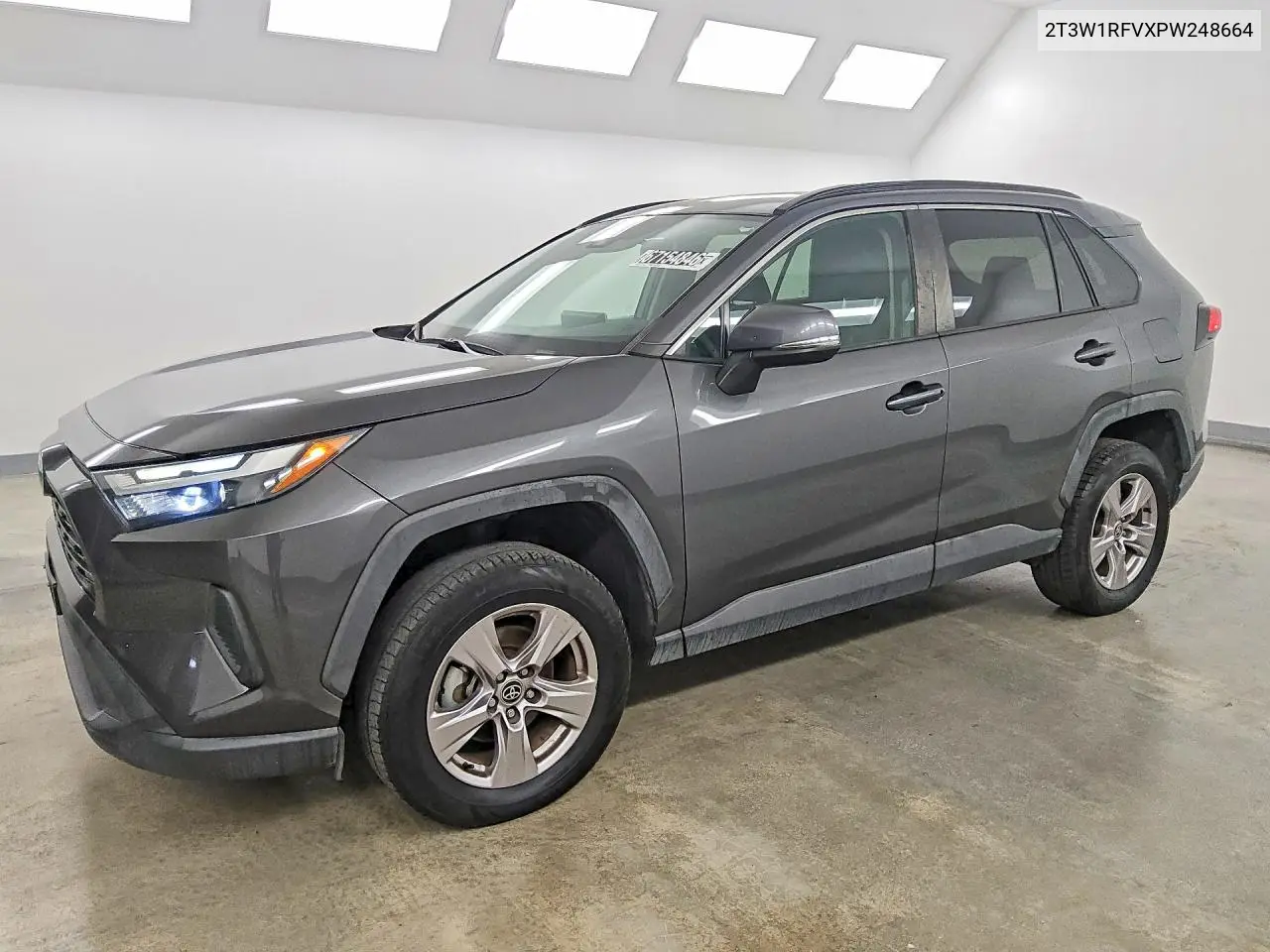 TOYOTA RAV 4 2023, VIN 2T3W1RFVXPW248664
